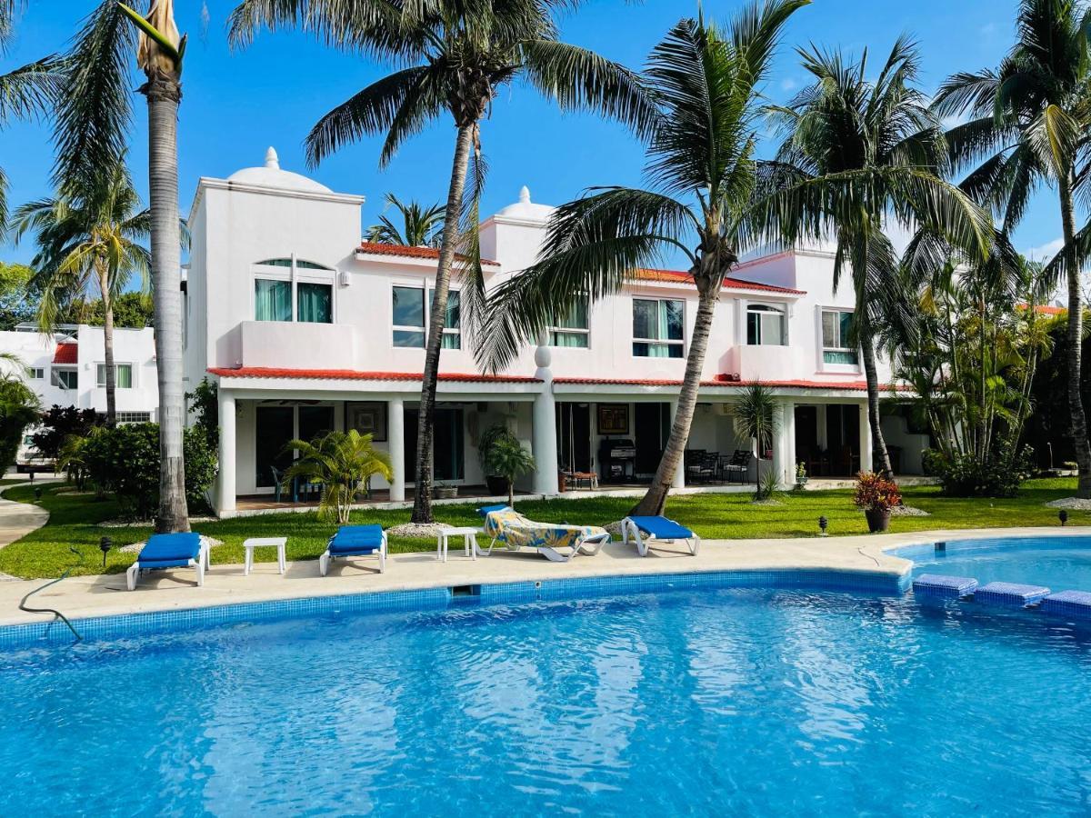 Villa Bella 3Br Wifi Bikes Beach Access (Adults Only) ปลายาเดลการ์เมน ภายนอก รูปภาพ